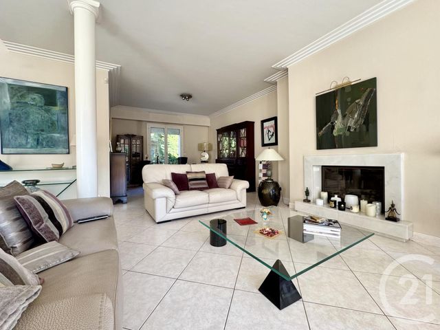 maison à vendre - 10 pièces - 276.25 m2 - ST REMY LES CHEVREUSE - 78 - ILE-DE-FRANCE - Century 21 S.L.P. Immobilier