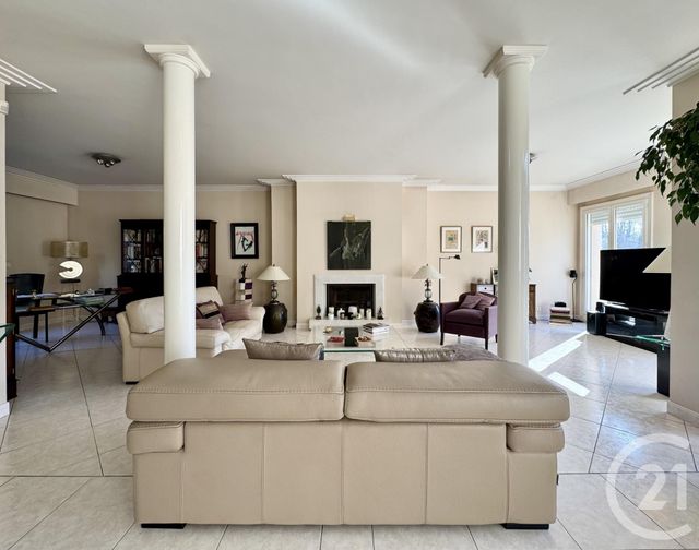 maison à vendre - 10 pièces - 276.25 m2 - ST REMY LES CHEVREUSE - 78 - ILE-DE-FRANCE - Century 21 S.L.P. Immobilier