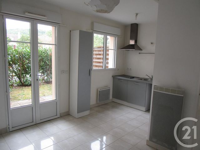 Studio à louer - 1 pièce - 21.09 m2 - ST REMY LES CHEVREUSE - 78 - ILE-DE-FRANCE - Century 21 S.L.P. Immobilier
