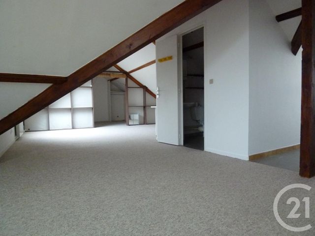 Studio à louer - 1 pièce - 31.1 m2 - GIF SUR YVETTE - 91 - ILE-DE-FRANCE - Century 21 S.L.P. Immobilier