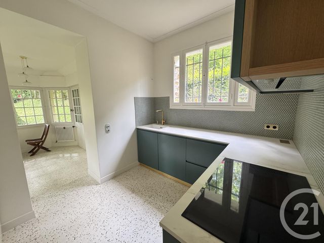 maison à vendre - 7 pièces - 145.0 m2 - ST REMY LES CHEVREUSE - 78 - ILE-DE-FRANCE - Century 21 S.L.P. Immobilier