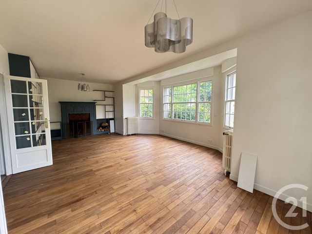 maison à vendre - 7 pièces - 145.0 m2 - ST REMY LES CHEVREUSE - 78 - ILE-DE-FRANCE - Century 21 S.L.P. Immobilier