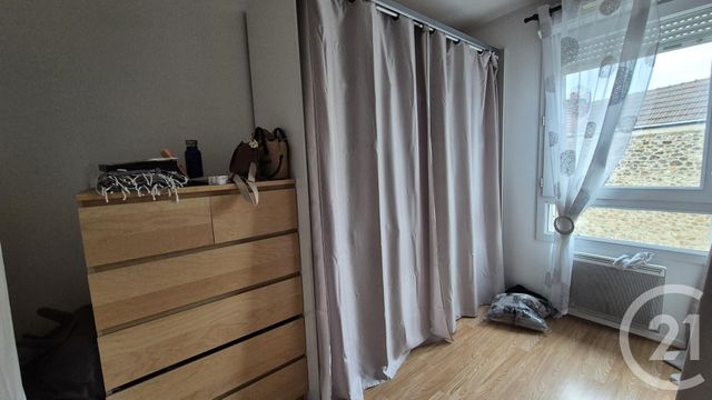 Appartement F3 à vendre - 3 pièces - 57.42 m2 - PALAISEAU - 91 - ILE-DE-FRANCE - Century 21 S.L.P. Immobilier