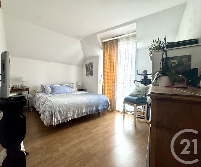 Appartement F3 à vendre - 3 pièces - 56.4 m2 - ORSAY - 91 - ILE-DE-FRANCE - Century 21 S.L.P. Immobilier