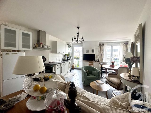 Appartement F3 à vendre - 3 pièces - 56.4 m2 - ORSAY - 91 - ILE-DE-FRANCE - Century 21 S.L.P. Immobilier
