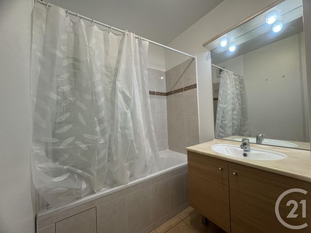 Appartement F3 à vendre - 3 pièces - 52.46 m2 - PALAISEAU - 91 - ILE-DE-FRANCE - Century 21 S.L.P. Immobilier