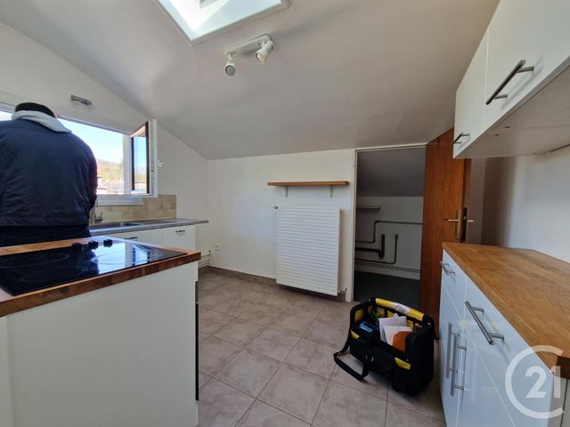 Appartement F3 à vendre - 2 pièces - 52.0 m2 - GIF SUR YVETTE - 91 - ILE-DE-FRANCE - Century 21 S.L.P. Immobilier