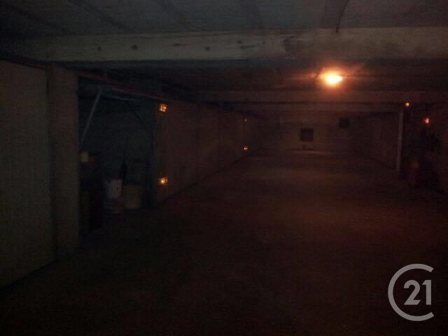 Afficher la photo en grand parking à louer - 12.0 m2 - ORSAY - 91 - ILE-DE-FRANCE - Century 21 S.L.P. Immobilier