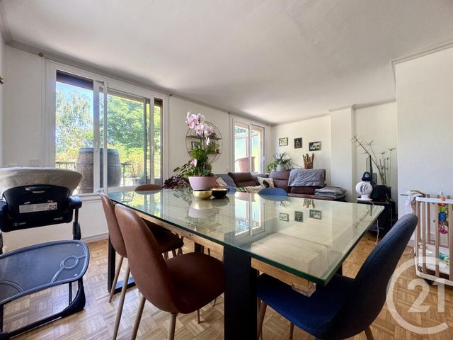 Appartement F4 à vendre - 4 pièces - 93.12 m2 - GIF SUR YVETTE - 91 - ILE-DE-FRANCE - Century 21 S.L.P. Immobilier