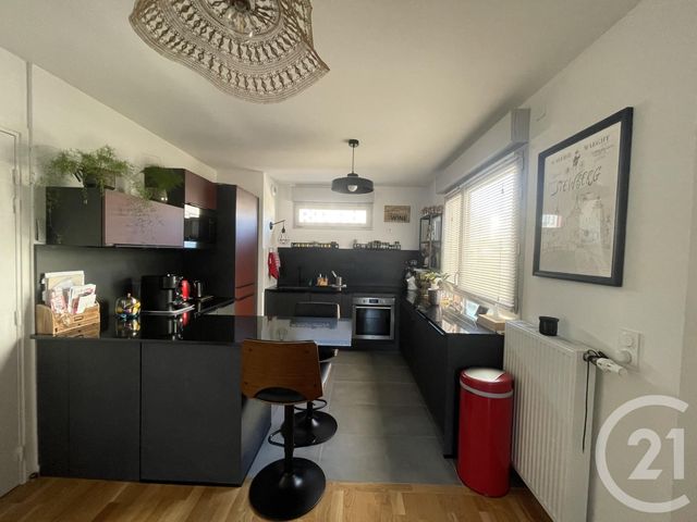 Appartement F4 à vendre - 4 pièces - 82.85 m2 - BAGNEUX - 92 - ILE-DE-FRANCE - Century 21 S.L.P. Immobilier