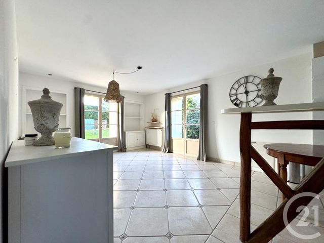 Appartement F3 à vendre - 3 pièces - 66.84 m2 - VILLIERS LE BACLE - 91 - ILE-DE-FRANCE - Century 21 S.L.P. Immobilier