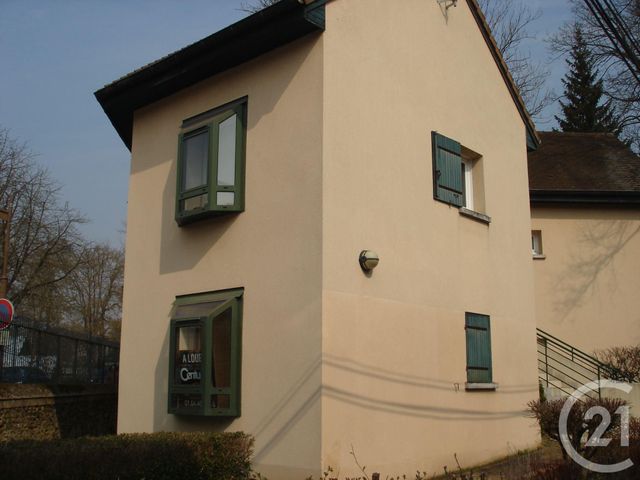 Appartement F1 à louer - 1 pièce - 34.7 m2 - GIF SUR YVETTE - 91 - ILE-DE-FRANCE - Century 21 S.L.P. Immobilier