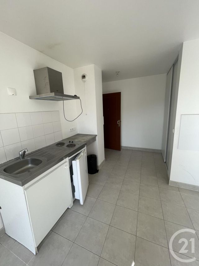 Appartement F1 à louer - 1 pièce - 32.95 m2 - CHEVREUSE - 78 - ILE-DE-FRANCE - Century 21 S.L.P. Immobilier