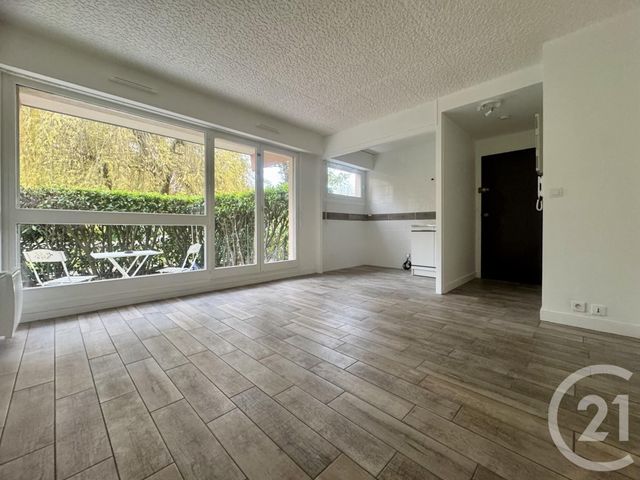 Appartement F1 à vendre - 1 pièce - 24.57 m2 - GIF SUR YVETTE - 91 - ILE-DE-FRANCE - Century 21 S.L.P. Immobilier
