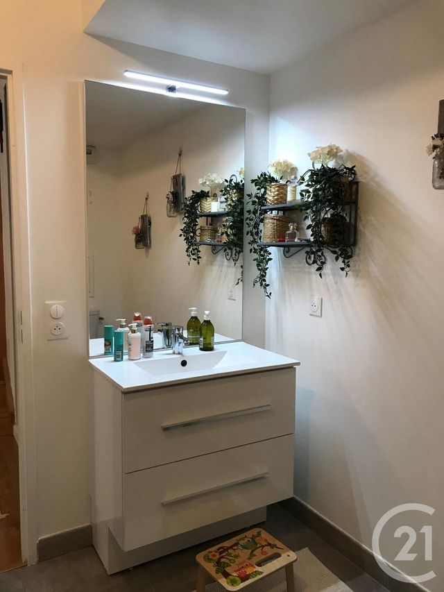 Appartement Duplex à louer - 3 pièces - 68.07 m2 - GIF SUR YVETTE - 91 - ILE-DE-FRANCE - Century 21 S.L.P. Immobilier