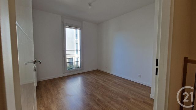 Appartement Duplex à louer - 3 pièces - 68.07 m2 - GIF SUR YVETTE - 91 - ILE-DE-FRANCE - Century 21 S.L.P. Immobilier