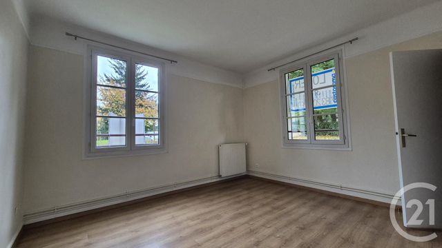 Appartement F3 à louer - 3 pièces - 79.26 m2 - GIF SUR YVETTE - 91 - ILE-DE-FRANCE - Century 21 S.L.P. Immobilier