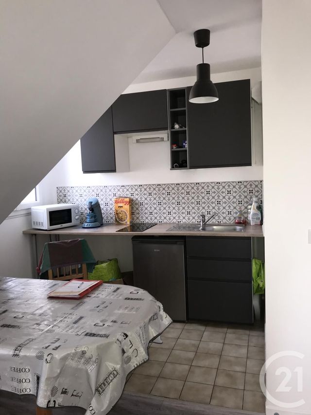 Appartement Studio à louer - 1 pièce - 28.5 m2 - GIF SUR YVETTE - 91 - ILE-DE-FRANCE - Century 21 S.L.P. Immobilier