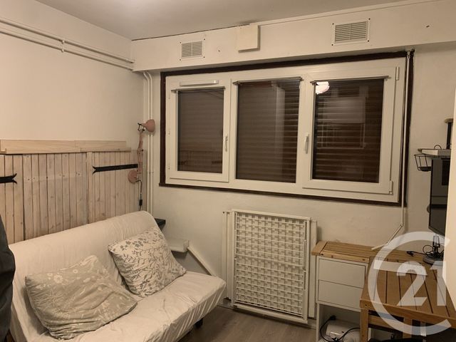 Appartement Studio à louer NOISY LE ROI