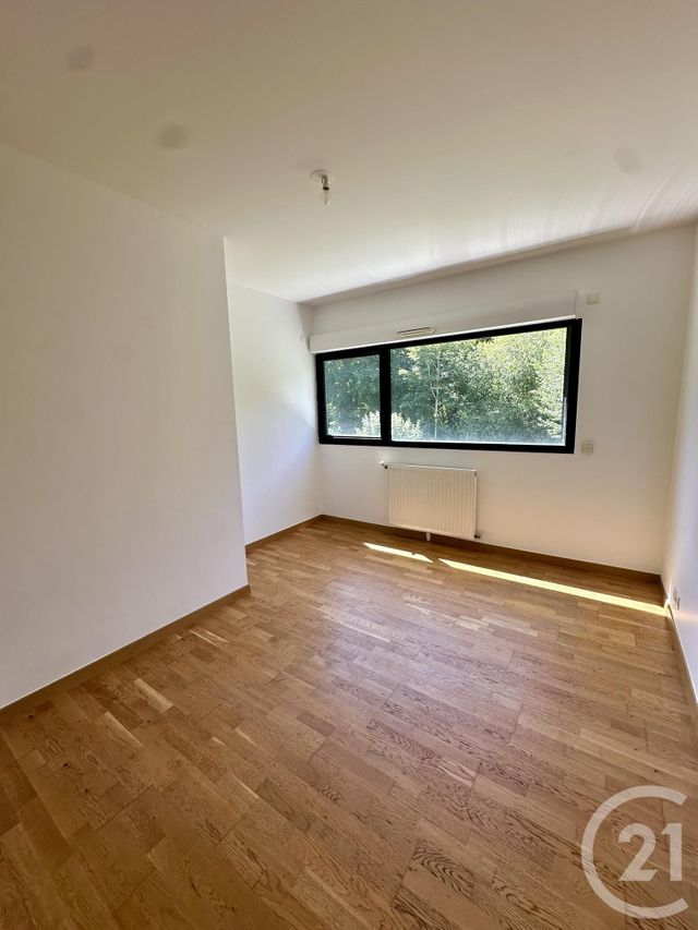 maison à louer - 6 pièces - 152.5 m2 - GIF SUR YVETTE - 91 - ILE-DE-FRANCE - Century 21 S.L.P. Immobilier