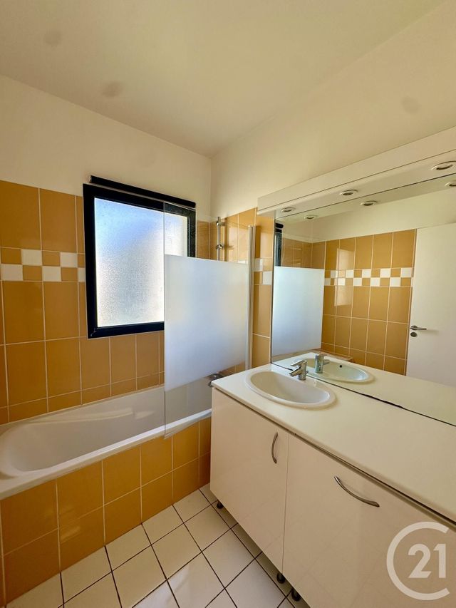 maison à louer - 6 pièces - 152.5 m2 - GIF SUR YVETTE - 91 - ILE-DE-FRANCE - Century 21 S.L.P. Immobilier