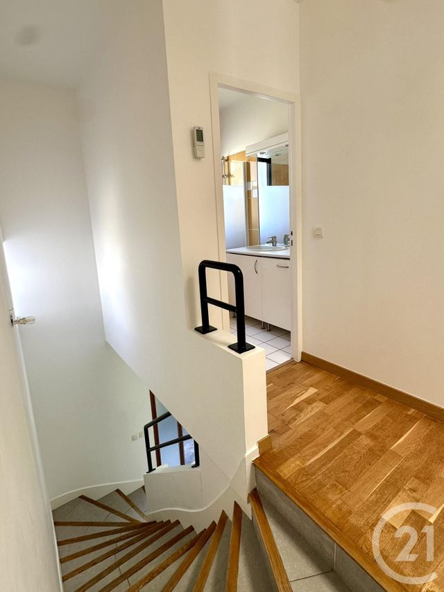 maison à louer - 6 pièces - 152.5 m2 - GIF SUR YVETTE - 91 - ILE-DE-FRANCE - Century 21 S.L.P. Immobilier