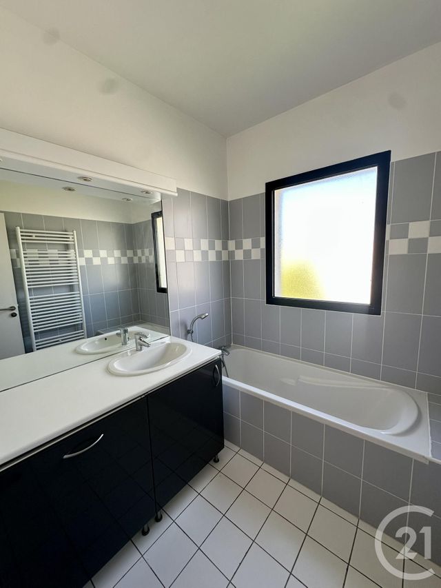 maison à louer - 6 pièces - 152.5 m2 - GIF SUR YVETTE - 91 - ILE-DE-FRANCE - Century 21 S.L.P. Immobilier