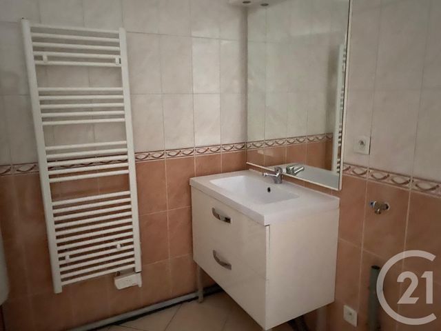 Appartement F2 à louer - 2 pièces - 57.14 m2 - ORSAY - 91 - ILE-DE-FRANCE - Century 21 S.L.P. Immobilier