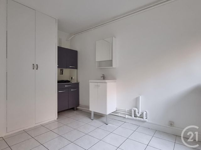 Appartement F1 à louer - 1 pièce - 15.41 m2 - NOISY LE ROI - 78 - ILE-DE-FRANCE - Century 21 S.L.P. Immobilier