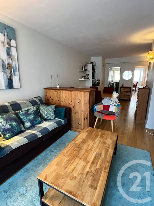 Appartement F3 à louer - 3 pièces - 67.96 m2 - PARIS - 75017 - ILE-DE-FRANCE - Century 21 S.L.P. Immobilier