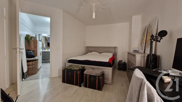 Appartement F2 à louer - 2 pièces - 40.18 m2 - ST CYR L ECOLE - 78 - ILE-DE-FRANCE - Century 21 S.L.P. Immobilier