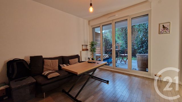 Appartement F2 à louer - 2 pièces - 40.18 m2 - ST CYR L ECOLE - 78 - ILE-DE-FRANCE - Century 21 S.L.P. Immobilier