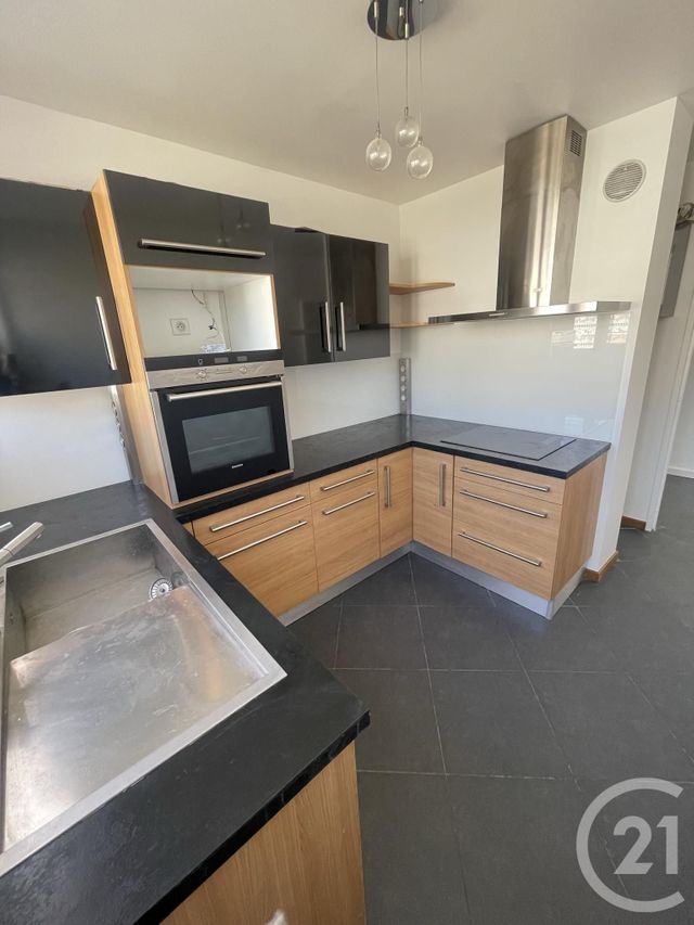 Appartement F2 à louer - 2 pièces - 53.22 m2 - GIF SUR YVETTE - 91 - ILE-DE-FRANCE - Century 21 S.L.P. Immobilier