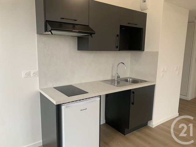 Appartement F2 à louer - 2 pièces - 40.72 m2 - ARPAJON - 91 - ILE-DE-FRANCE - Century 21 S.L.P. Immobilier