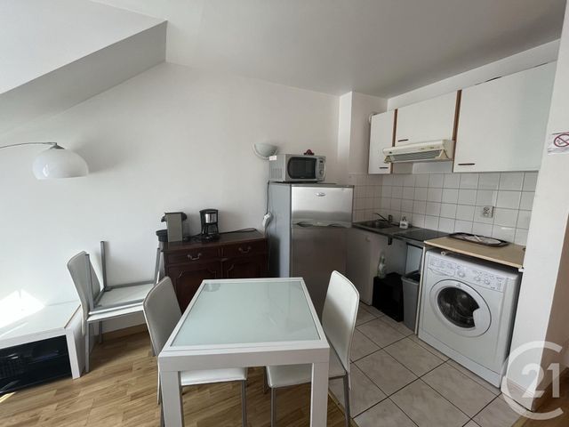 Appartement F1 à louer - 1 pièce - 27.02 m2 - 91 - ILE-DE-FRANCE - Century 21 S.L.P. Immobilier