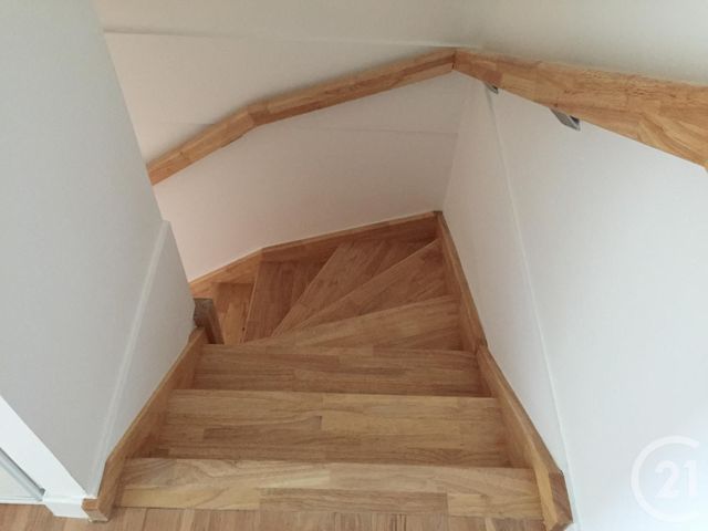 Appartement Duplex à louer - 3 pièces - 60.56 m2 - GIF SUR YVETTE - 91 - ILE-DE-FRANCE - Century 21 S.L.P. Immobilier