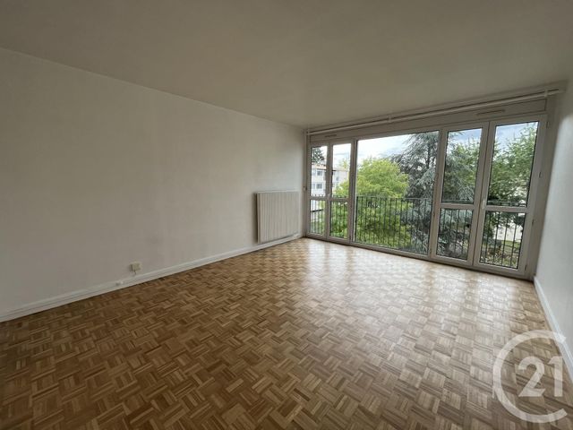 Appartement F3 à louer - 3 pièces - 63.9 m2 - GIF SUR YVETTE - 91 - ILE-DE-FRANCE - Century 21 S.L.P. Immobilier