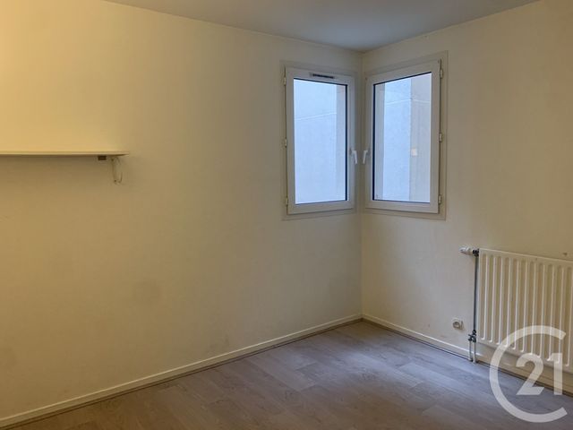 Appartement F3 à louer - 3 pièces - 64.2 m2 - LES ULIS - 91 - ILE-DE-FRANCE - Century 21 S.L.P. Immobilier