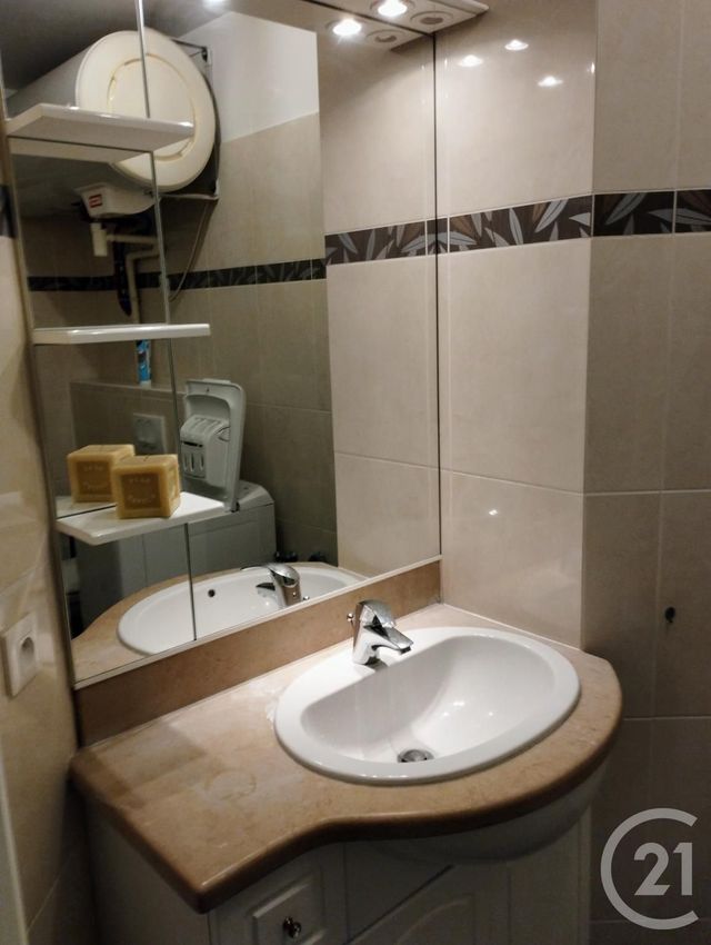 Appartement F2 à louer - 2 pièces - 32.29 m2 - CHILLY MAZARIN - 91 - ILE-DE-FRANCE - Century 21 S.L.P. Immobilier