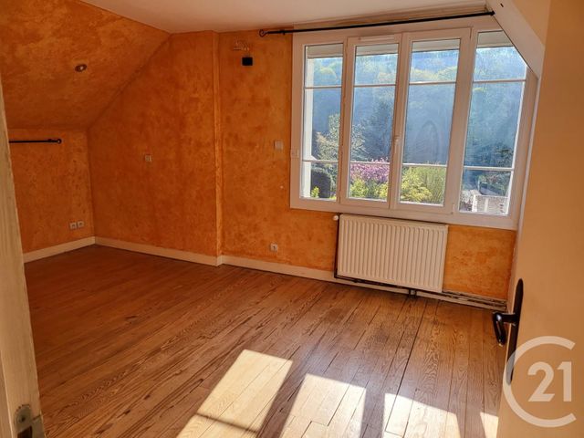 maison à louer - 5 pièces - 96.61 m2 - BUC - 78 - ILE-DE-FRANCE - Century 21 S.L.P. Immobilier