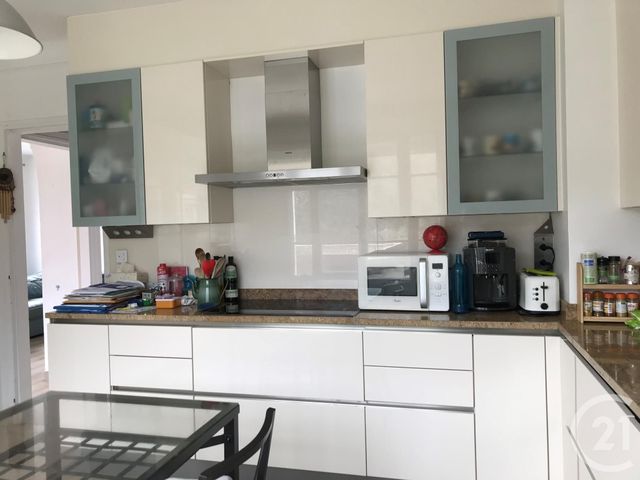 maison à louer - 5 pièces - 96.61 m2 - BUC - 78 - ILE-DE-FRANCE - Century 21 S.L.P. Immobilier