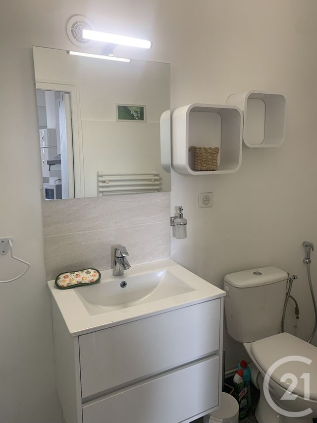 Appartement F1 à louer - 1 pièce - 17.74 m2 - ST REMY LES CHEVREUSE - 78 - ILE-DE-FRANCE - Century 21 S.L.P. Immobilier