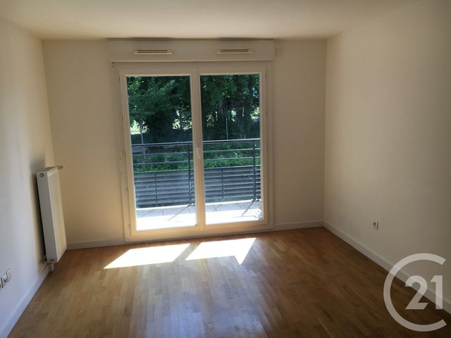Appartement F2 à louer - 2 pièces - 40.28 m2 - PALAISEAU - 91 - ILE-DE-FRANCE - Century 21 S.L.P. Immobilier