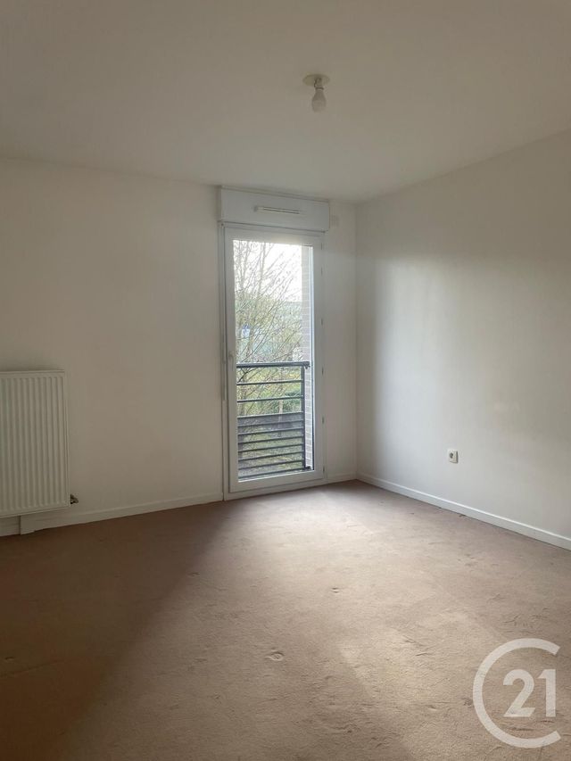 Appartement F2 à louer - 2 pièces - 40.28 m2 - PALAISEAU - 91 - ILE-DE-FRANCE - Century 21 S.L.P. Immobilier