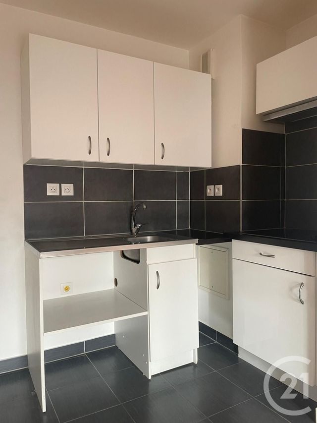 Appartement F2 à louer - 2 pièces - 40.28 m2 - PALAISEAU - 91 - ILE-DE-FRANCE - Century 21 S.L.P. Immobilier