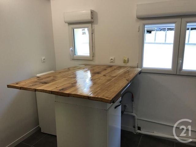 Appartement F5 à louer - 5 pièces - 76.94 m2 - GIF SUR YVETTE - 91 - ILE-DE-FRANCE - Century 21 S.L.P. Immobilier