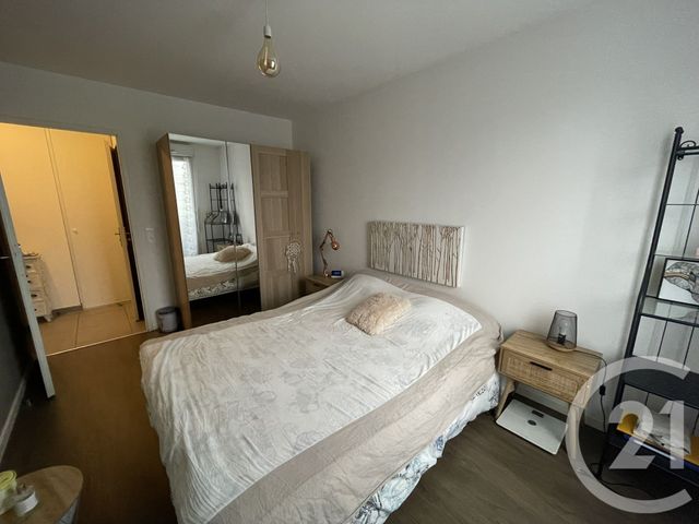 Appartement F3 à louer - 3 pièces - 59.75 m2 - LES ULIS - 91 - ILE-DE-FRANCE - Century 21 S.L.P. Immobilier