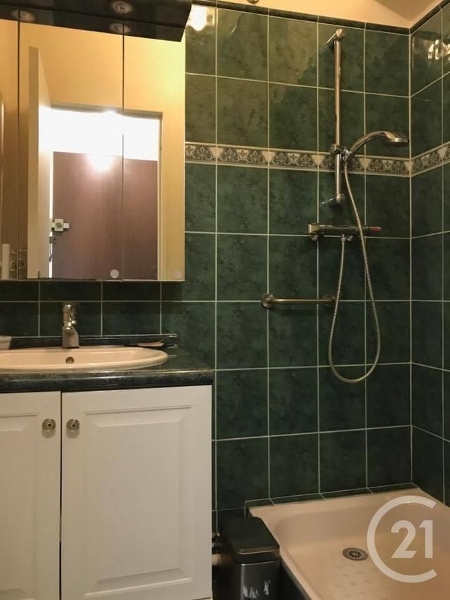 Appartement F1 à louer - 1 pièce - 27.37 m2 - GIF SUR YVETTE - 91 - ILE-DE-FRANCE - Century 21 S.L.P. Immobilier