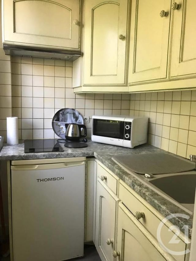 Appartement F1 à louer - 1 pièce - 27.37 m2 - GIF SUR YVETTE - 91 - ILE-DE-FRANCE - Century 21 S.L.P. Immobilier