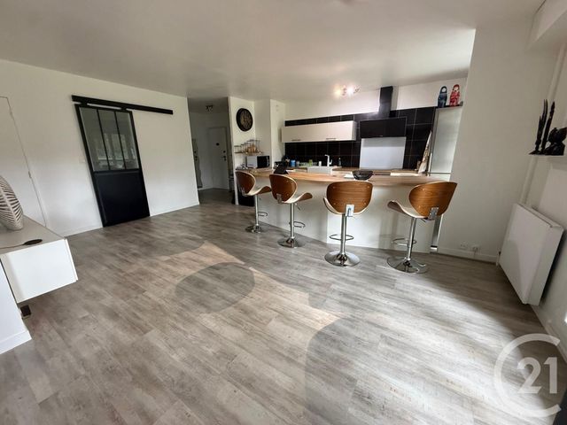 Appartement F3 bis à vendre - 4 pièces - 79.0 m2 - LES ULIS - 91 - ILE-DE-FRANCE - Century 21 S.L.P. Immobilier